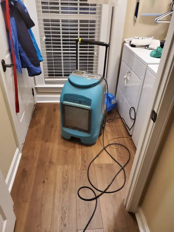 Commercial dehumidifier deployed for Flood Damage Cleanup in Lincolnton